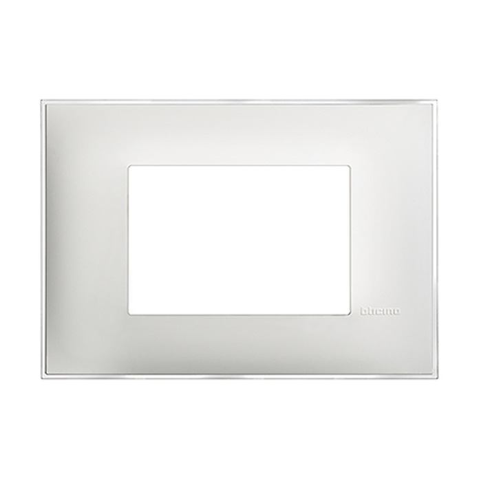 Slika Bticino Classia okvir 3M za doznu 503E/BP503N LED saten R4803ES